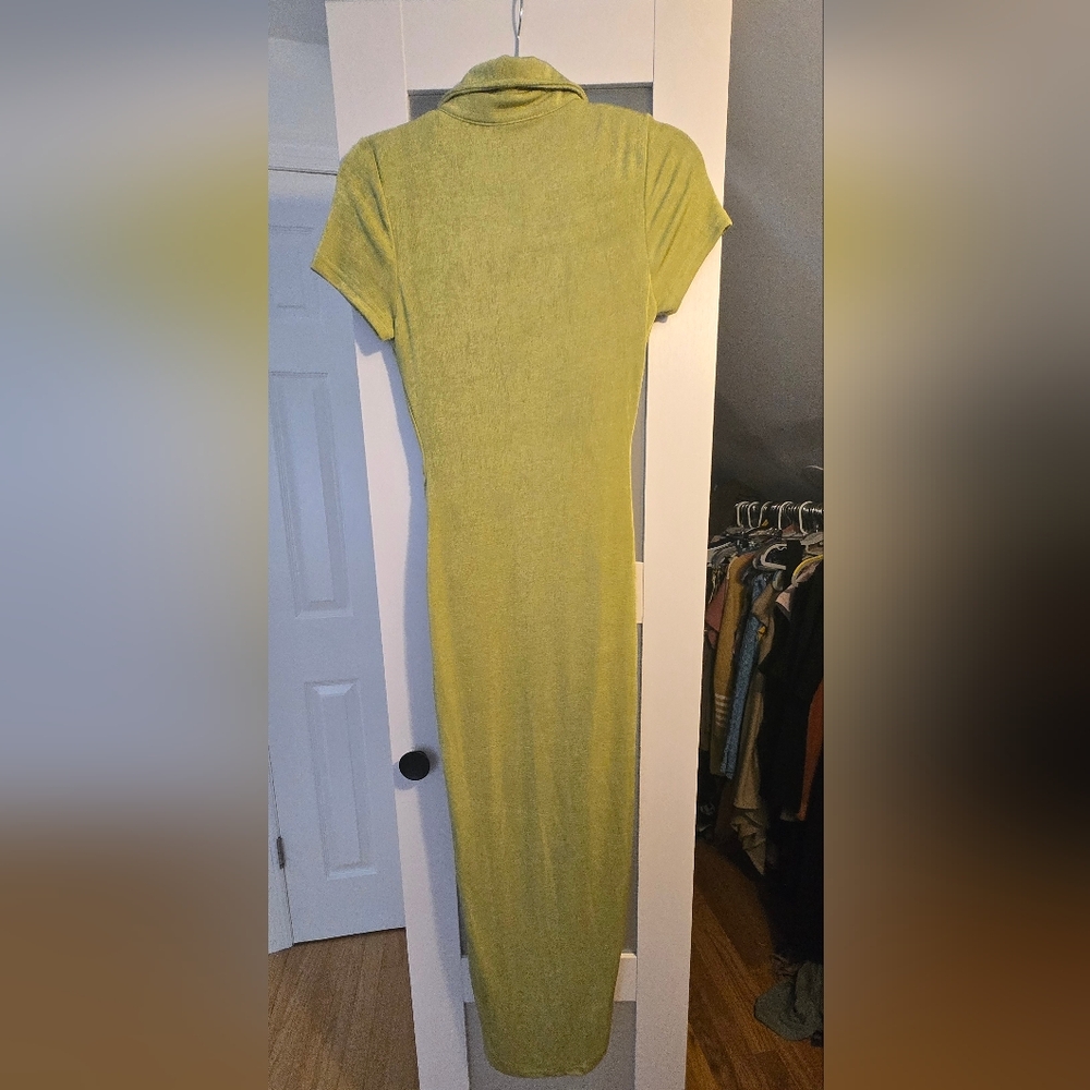 Yellow Button-Down Ruched Dress - Picture 2 of 3